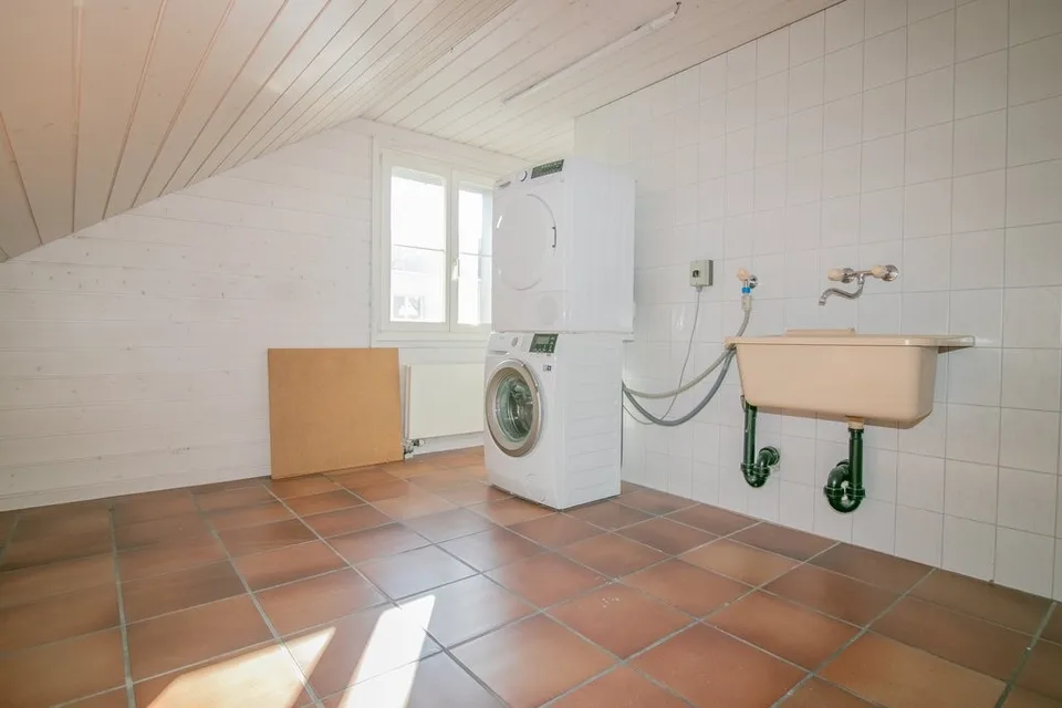 Appartement spacieux 7.5 pièces avec jardin d'hiver à St. Margrethen – photo 4 sur 12
