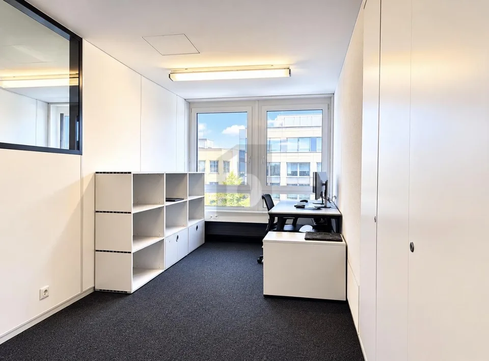 MODERN ARBEITEN IN BESTER LAGE – Foto 2 von 4