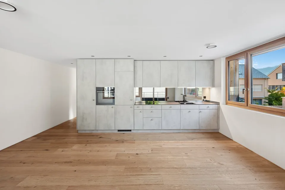 Gemütliche 3.5-Zimmerwohnung mit grossem Balkon – Foto 3 von 7