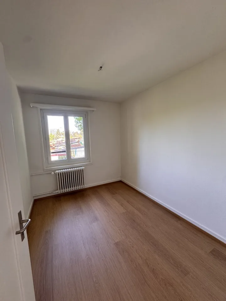 3,5 Zimmer WG + Wohnküche & Balkon in Uni-Nähe! – Foto 6 von 7