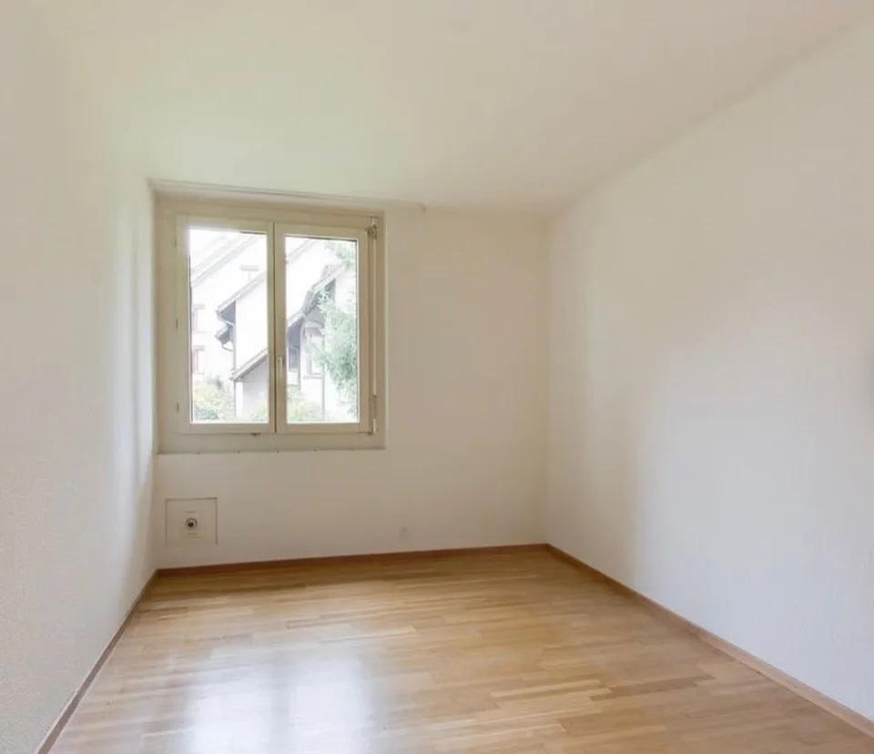 WG-Zimmer in Zürich-Witikon – 4er- & 6er-WG – Foto 3 von 9