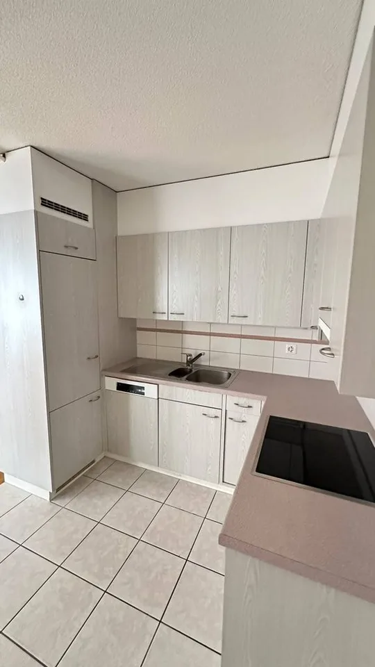 Urbane 2.5-Zimmerwohnung im Niederdorf! – Foto 3 von 7