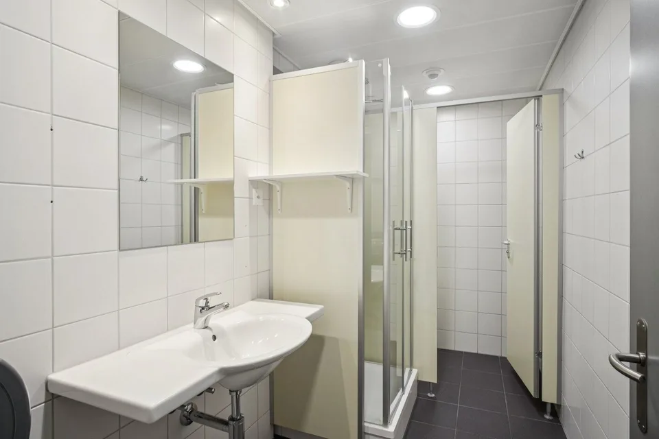 Repräsentative EG-Bürofläche in Wollishofen - ready to move in – Foto 7 von 7