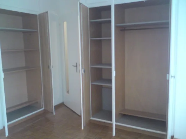 PER 01.11.2026 SCHÖNE GROSSE 1.5 ZIMMER WOHNUNG IN DER STADT ZÜRICH KR.3 ZU VERMIETEN – foto 6 di 8