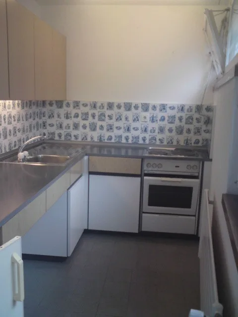 PER 01.11.2026 SCHÖNE GROSSE 1.5 ZIMMER WOHNUNG IN DER STADT ZÜRICH KR.3 ZU VERMIETEN – foto 5 di 8