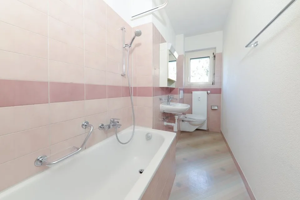 Charmante Wohnung in grüner Umgebung – Foto 4 von 7