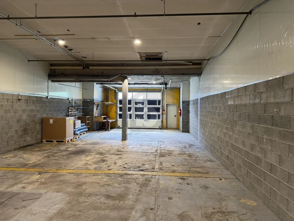 FONCTIONNEL ET FACILEMENT ACCESSIBLE – Foto 2 von 4