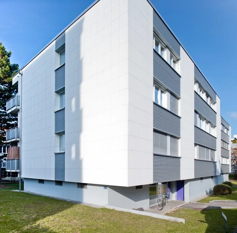 Spacious apartment in a green environment – photo 2 of 5
