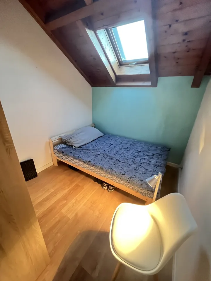 Beautiful four\-room apartment available immediately CHF 2,300 per month, all inclusive – Foto 4 von 22
