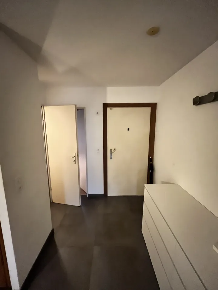 Beautiful four\-room apartment available immediately CHF 2,300 per month, all inclusive – Foto 17 von 22