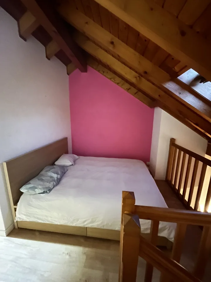 Beautiful four\-room apartment available immediately CHF 2,300 per month, all inclusive – Foto 21 von 22
