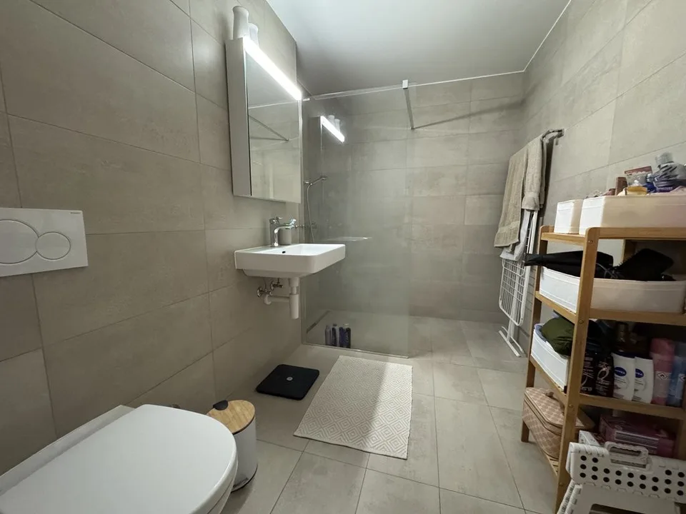 Moderne et idéalement situé – photo 4 sur 5