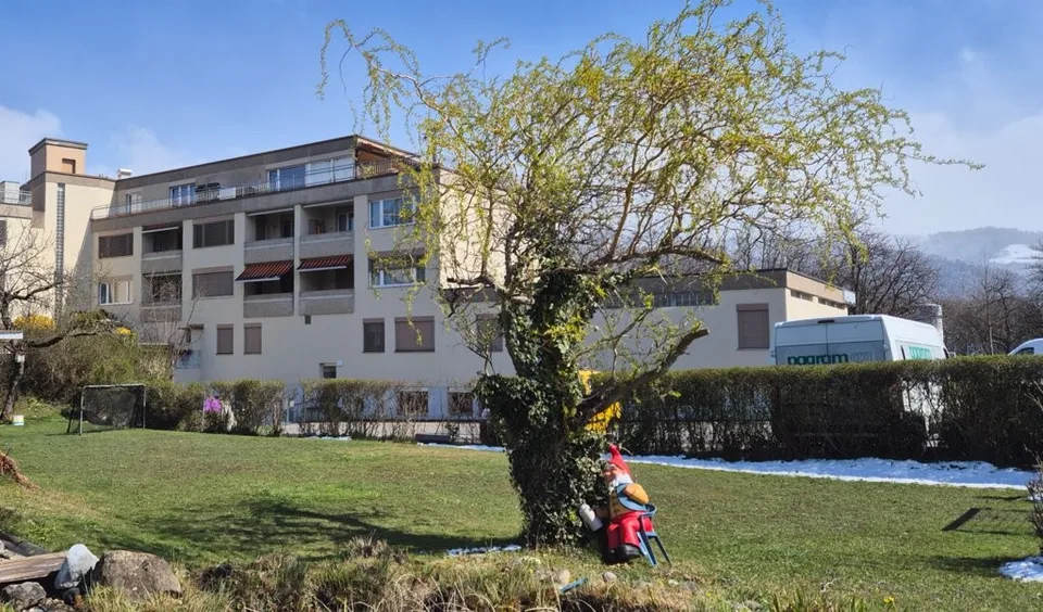 Attraktive Gewerbefläche mit ca. 205 m2 in Thun zu vermieten – foto 2 di 12