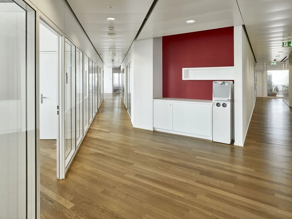 Polygon - Repräsentativer Unternehmensstandort mit ca. 1'630 m² – Foto 4 von 5