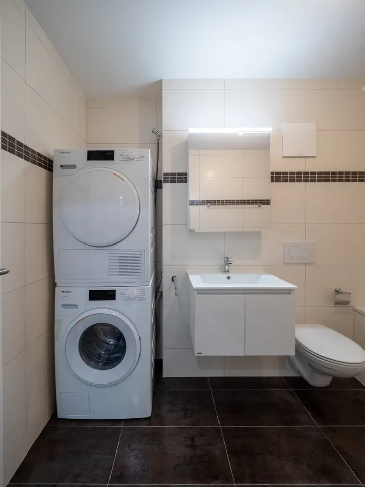 Appartement de 2.5 pièces au 2ème étage – Foto 8 von 10