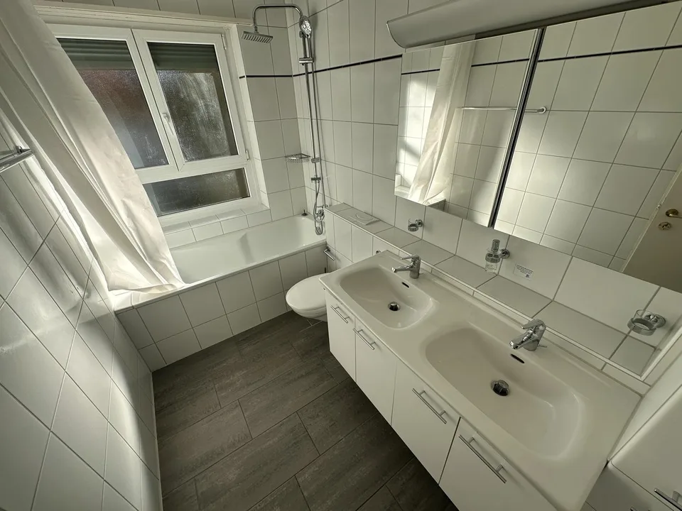 Single furnished room in a shared apartment (limited till the end of March 2028) – photo 10 sur 12