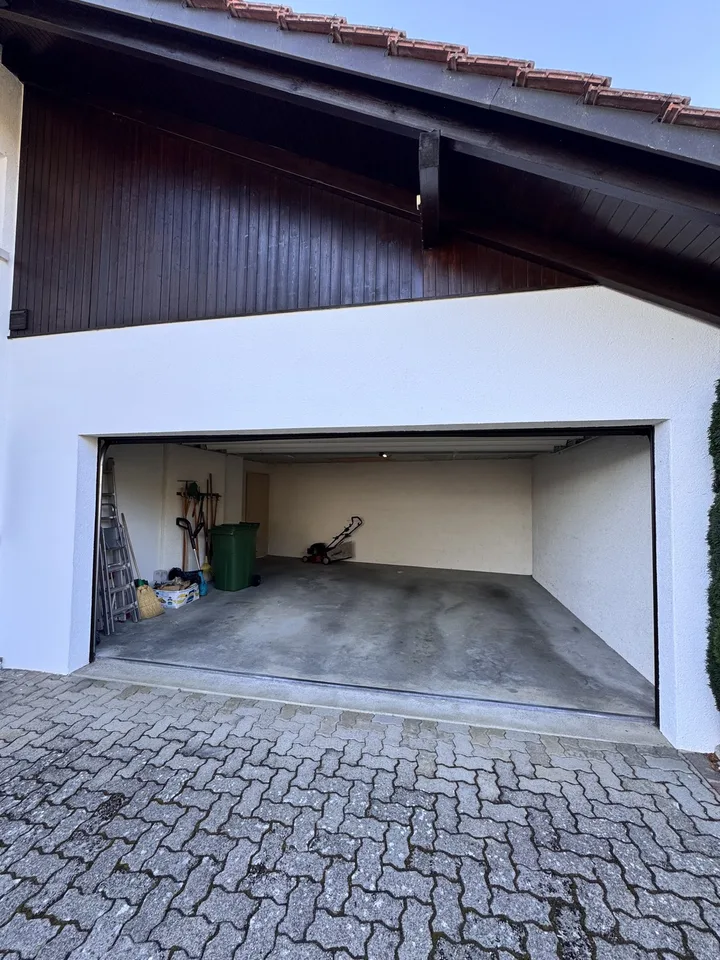 Grosszügiges Einfamilienhaus mit Cheminée, sonnigem Garten und Doppelgarage in Oberwil-Lieli Zu vermieten per sofort – Bündtenmättlistrasse 38, 8966 Oberwil-Lieli – Foto 14 von 14