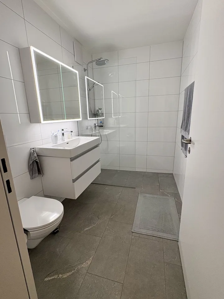 Moderne WHG in ruhiger Sackgasse – Foto 3 von 9