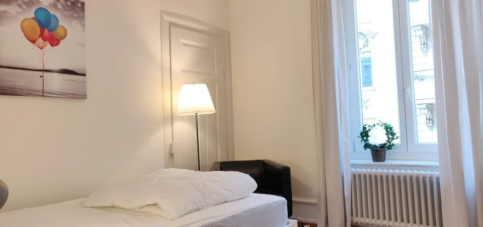 All included WG room in central Zurich – move in January – foto 3 di 9