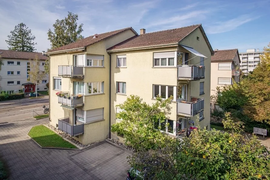Aussenparkplatz zu vermieten – foto 2 di 2