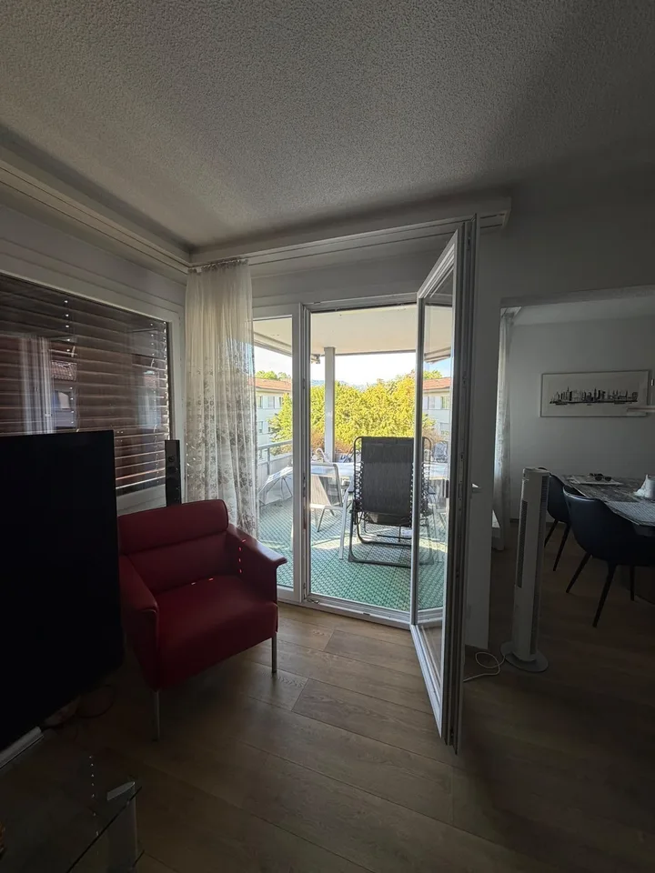 5.5 Zimmer Wohnung direkt am Zürichsee in Erlenbach – Foto 7 von 9