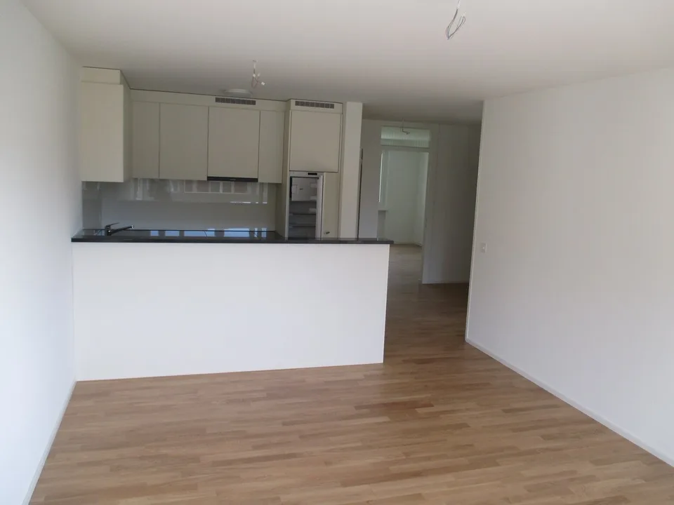 Moderne 4.5-Zimmerwohnung in Kriens  stilvoll wohnen und gut angebund – Foto 3 von 5