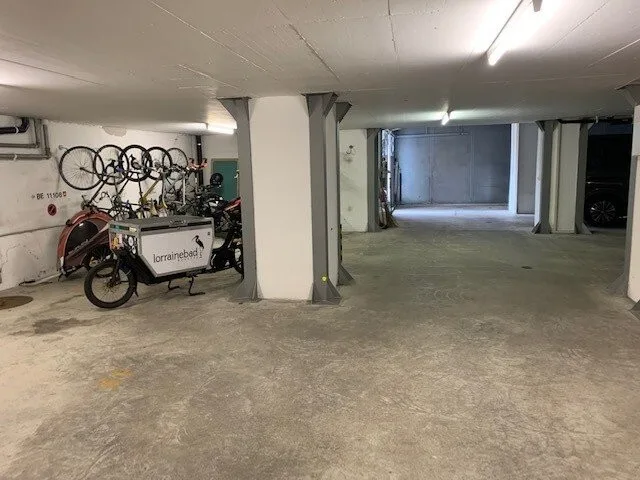 Einstellhallenplatz nähe Viktoriaplatz – Foto 2 von 2