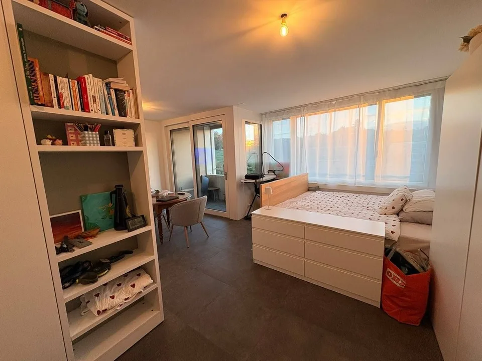 Récent logement de 1,5 pièces au coeur de Bussigny – Foto 2 von 5