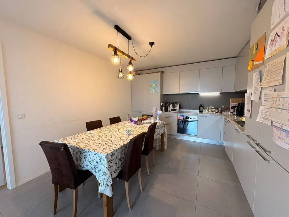 Grand logement proche de toutes commodités – photo 3 sur 5
