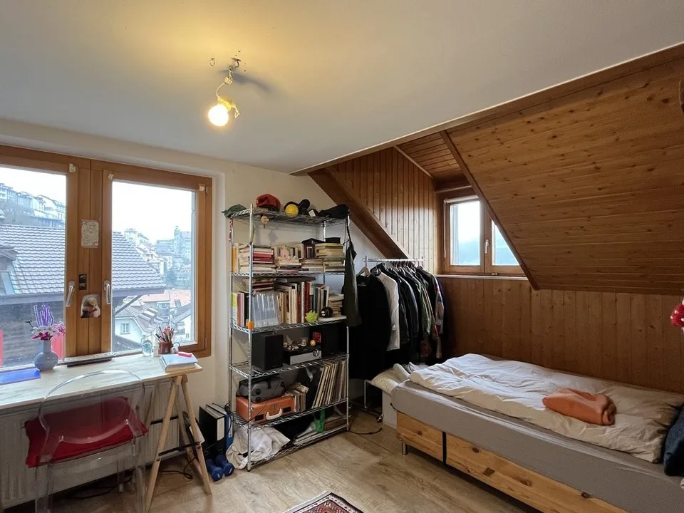 FRIBOURG (quartier de la Neuveville) - 3.5 pièces au 2ème étage – photo 8 sur 12