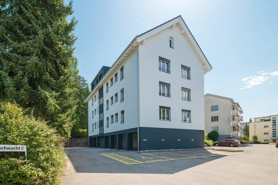 1. Miete geschenkt! Frisch sanierte Wohnung in ruhiger Lage – Foto 2 von 7