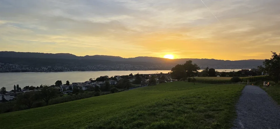 Möblierte Wohnung in Meilen zu vermieten – in Seenähe und steuergünstig wohnen! – Foto 2 von 6