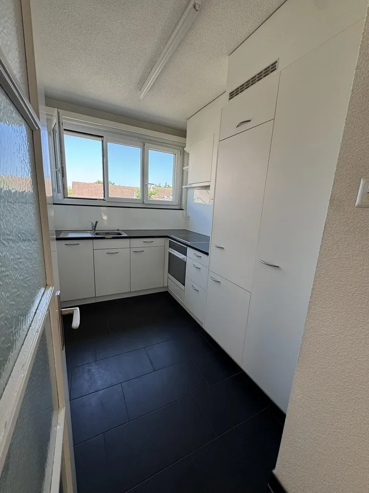 2-Zimmerwohnung im beliebten Kreis 3. Befristet! – Foto 2 von 4