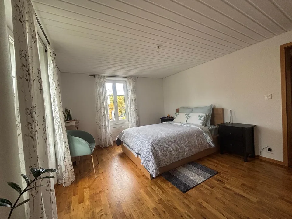 Appartement 3,5 pièces lumineux de 100 m² à Epalinges – Foto 8 von 10