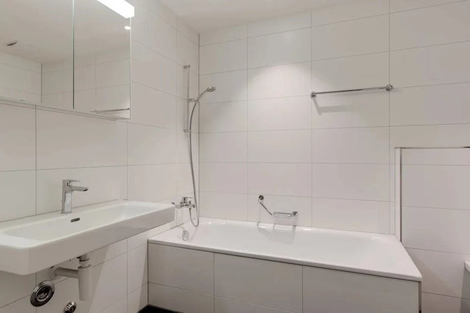 Appartamento moderno 4.5 locali a Langnau am Albis – foto 3 di 9