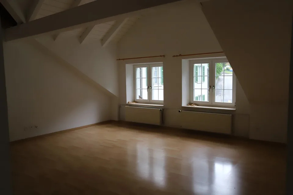 3.5 Zimmer Dachwg 3 Min Bahnhof, 10 Min Schule, 2 Min Volg – Foto 16 von 18
