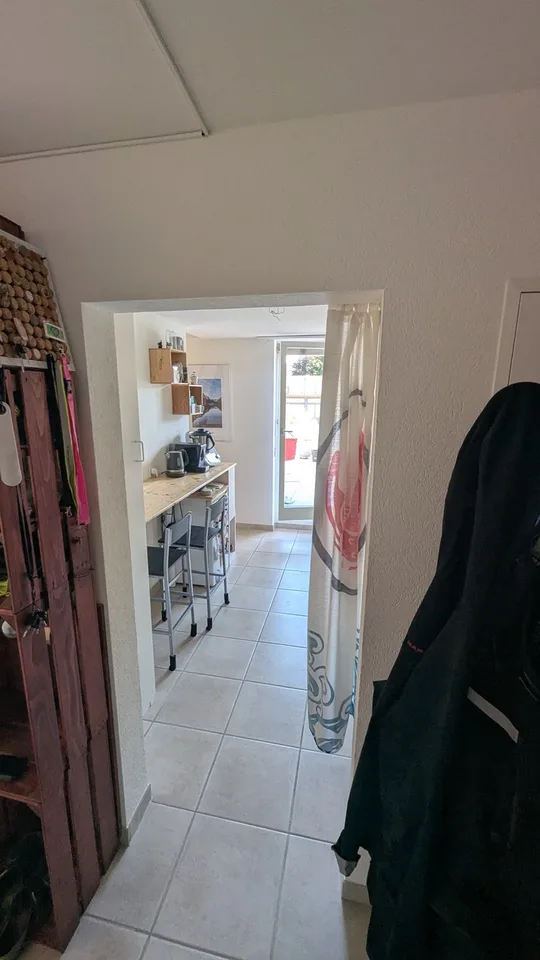 Befristete Untervermietung 3.5-Zi Wohnung mit grosser Terrasse – Foto 4 von 8