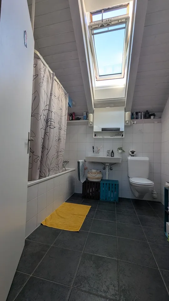 Befristete Untervermietung 3.5-Zi Wohnung mit grosser Terrasse – Foto 5 von 8