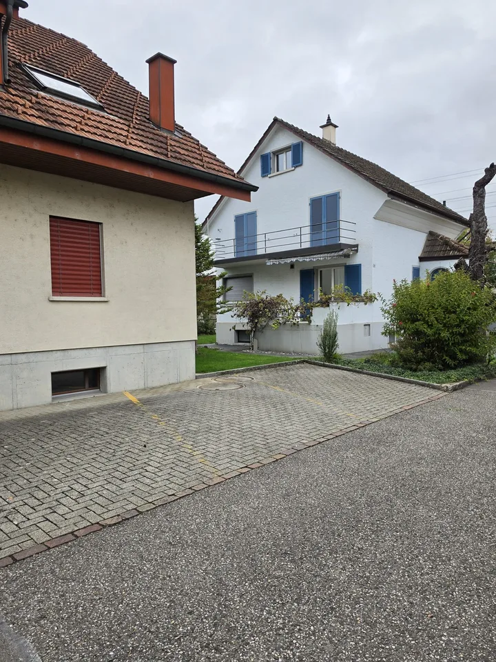 Grosszügige, 4.5 Maisonettewohnung zentral Aarau – Foto 12 von 13