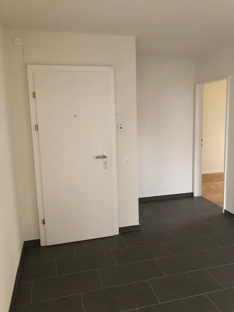 Renovierte und zentralgelegene Wohnung – Foto 11 von 13