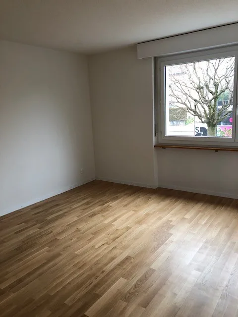 Renovierte und zentralgelegene Wohnung – Foto 10 von 13
