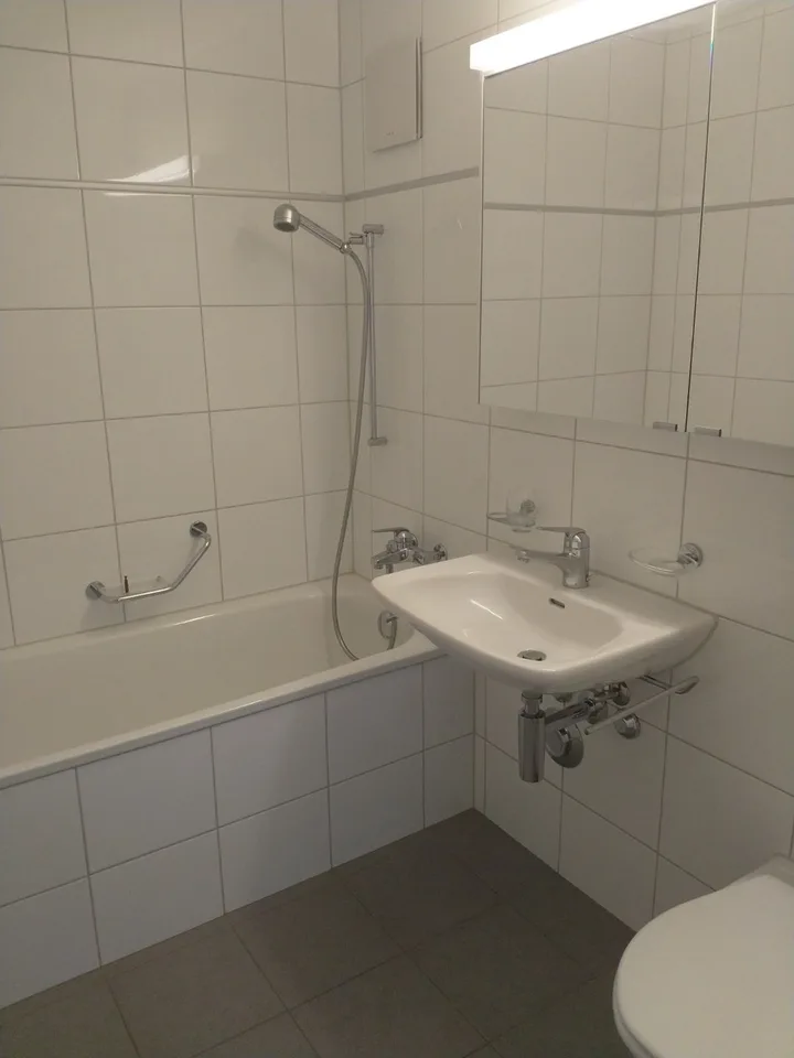 Moderne 2.5-Zimmer-Wohnung – Foto 9 von 9