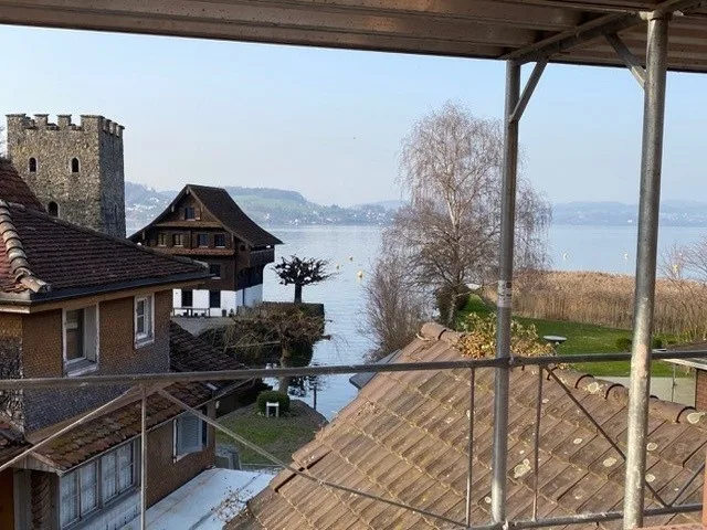 Exklusive 2.5-Zimmer-Wohnung in Stansstad – Erstbezug mit Seesicht – photo 2 sur 15