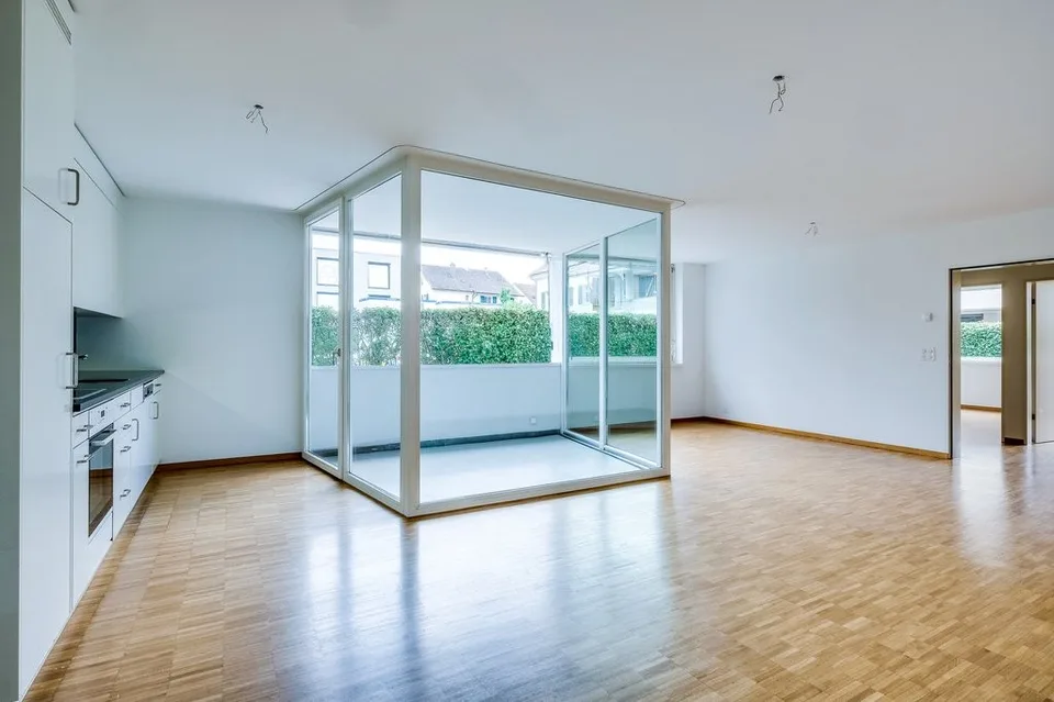Moderne Wohnung nähe Gemeindezentrum in Reinach – Foto 7 von 10