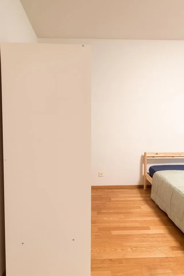 Private Room in Shared Apartment in Thalwil – foto 3 di 12
