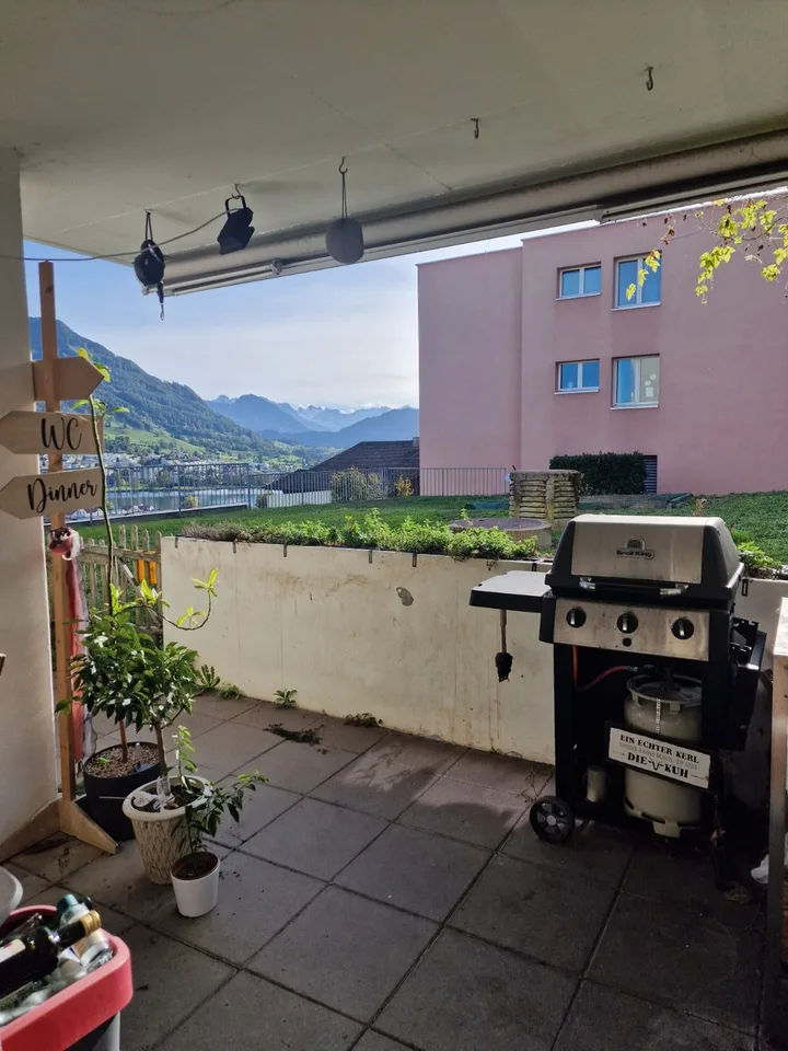 Gartenwohnung mit Aussicht in Küssnacht am Rigi – Foto 3 von 8