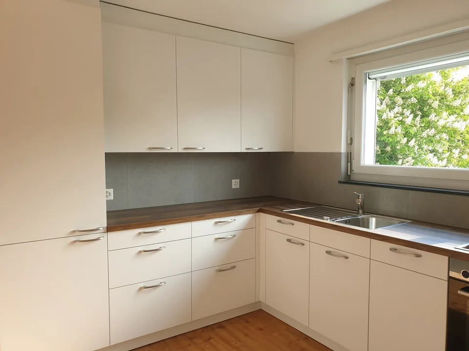 grosse sonnige 3.5 - Z-Wohnung mit Panoramasicht in die Berge – Foto 12 von 18