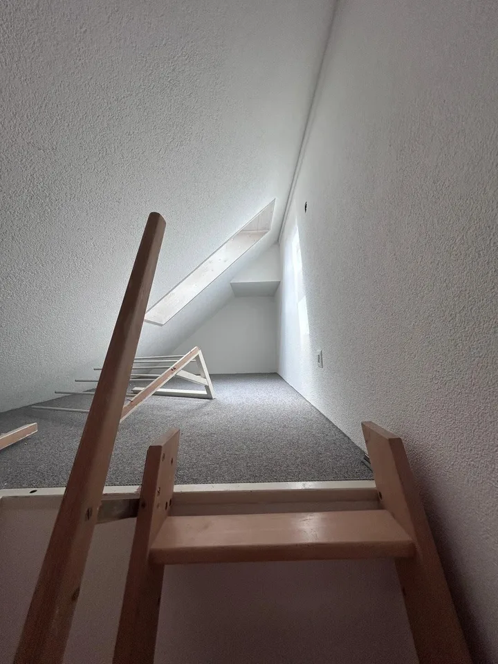Auf 2 Stockwerken mit Sitzplatz – photo 14 sur 16