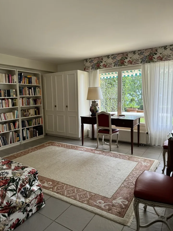 House to rent with lake view – foto 7 di 11