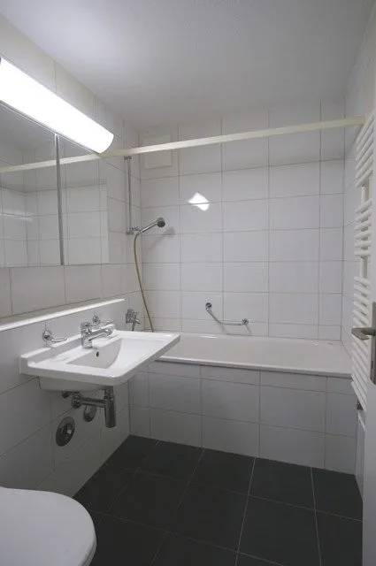 1.5 Zimmerwohnung an ruhiger Wohnlage in der Nähe der Forchbahn – Foto 2 von 7